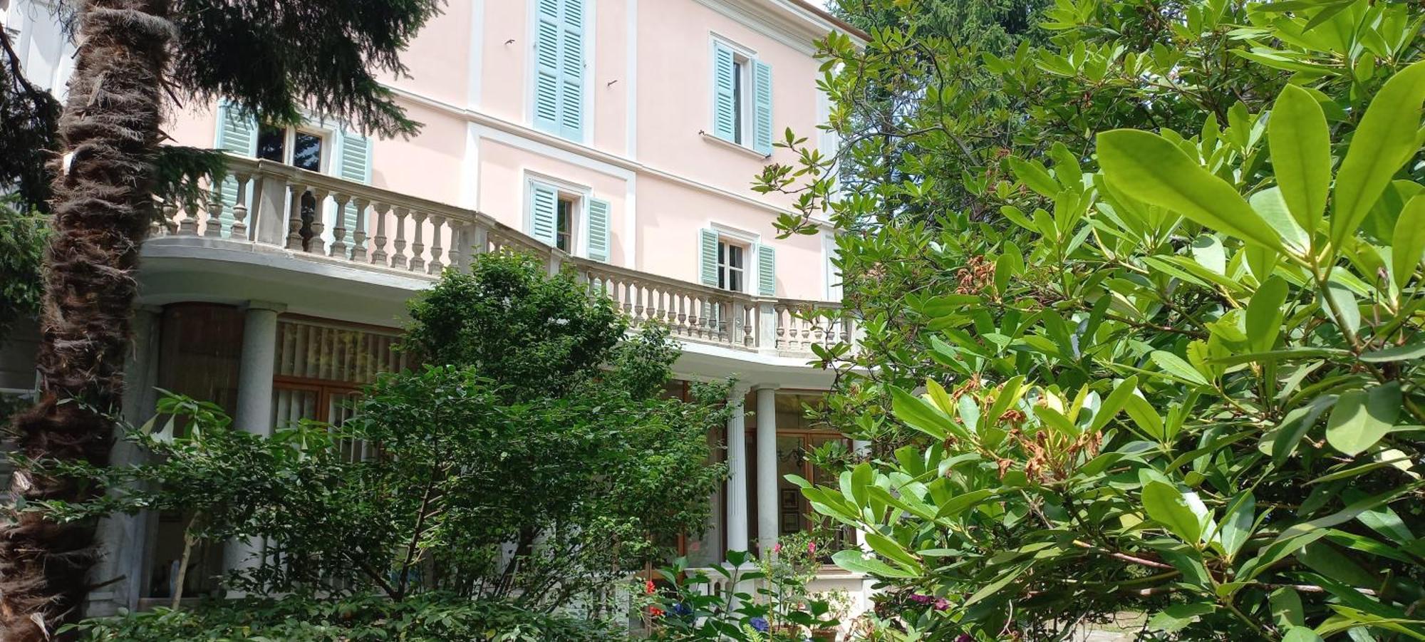 B&B Villa Margherita Lesa Buitenkant foto