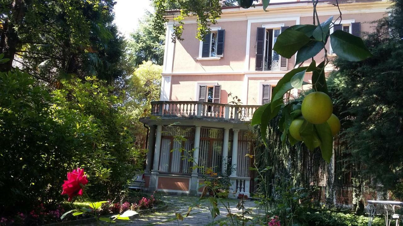 B&B Villa Margherita Lesa Buitenkant foto