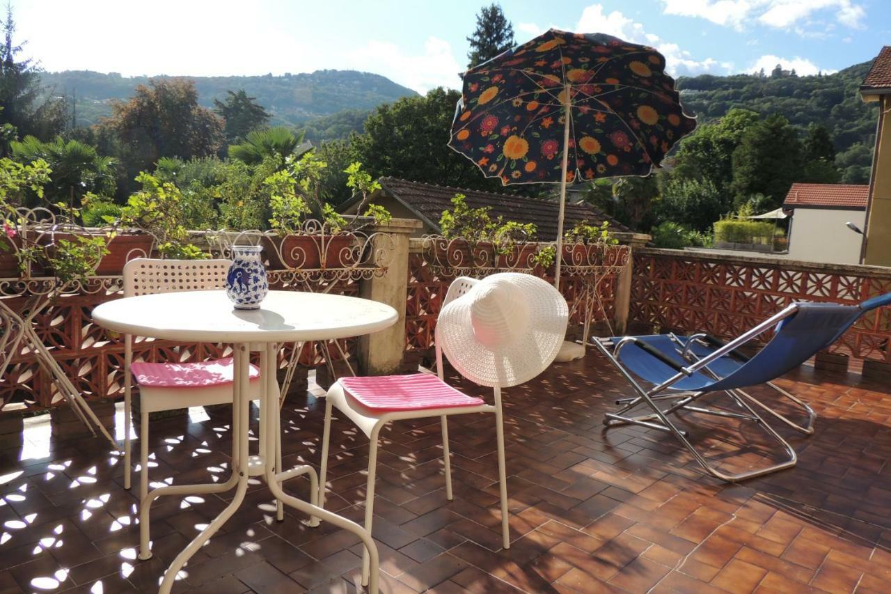 B&B Villa Margherita Lesa Buitenkant foto