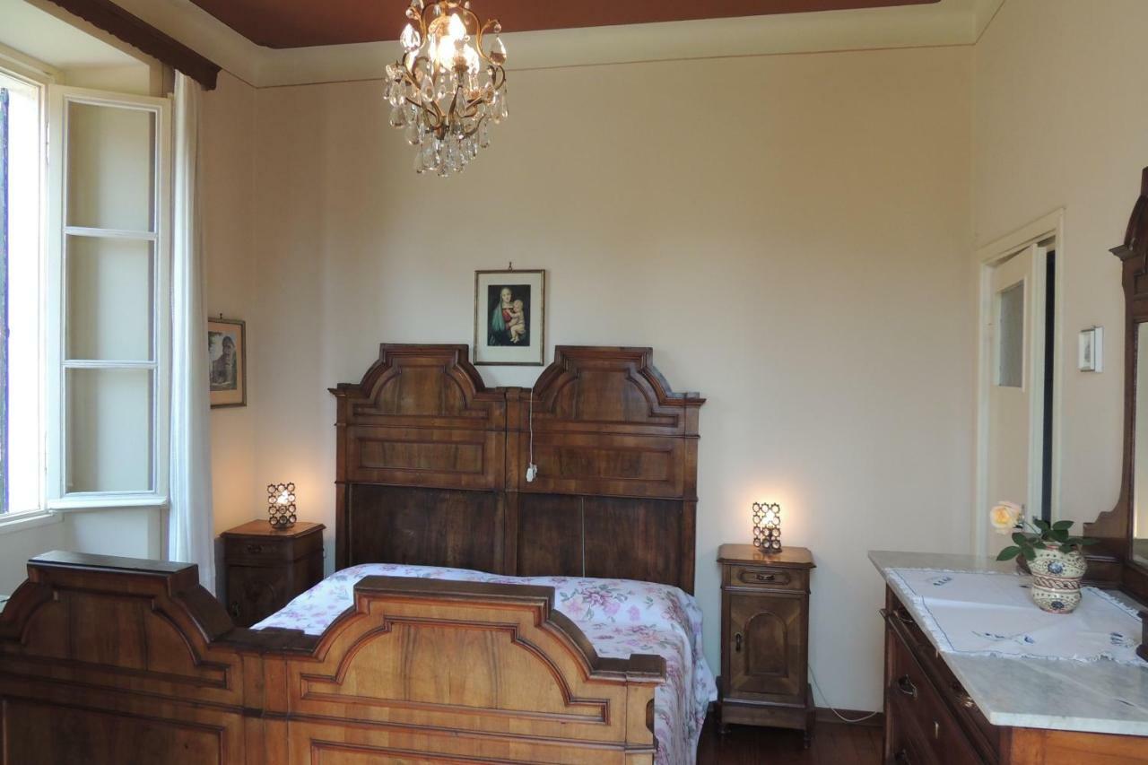 B&B Villa Margherita Lesa Buitenkant foto