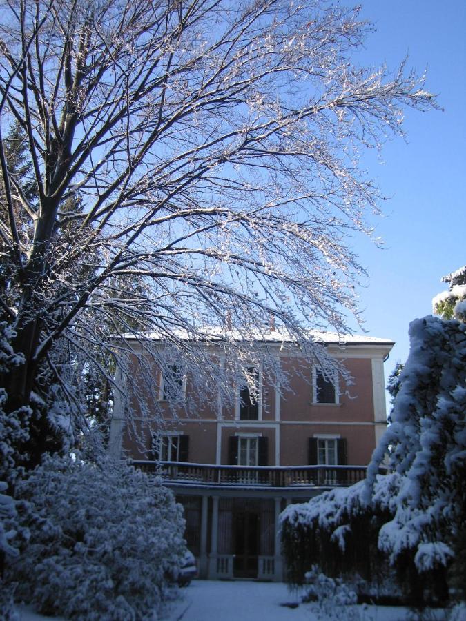 B&B Villa Margherita Lesa Buitenkant foto