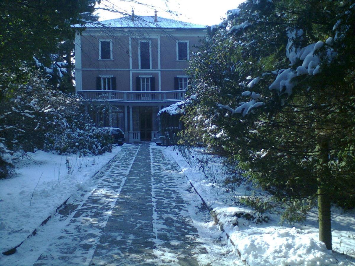 B&B Villa Margherita Lesa Buitenkant foto